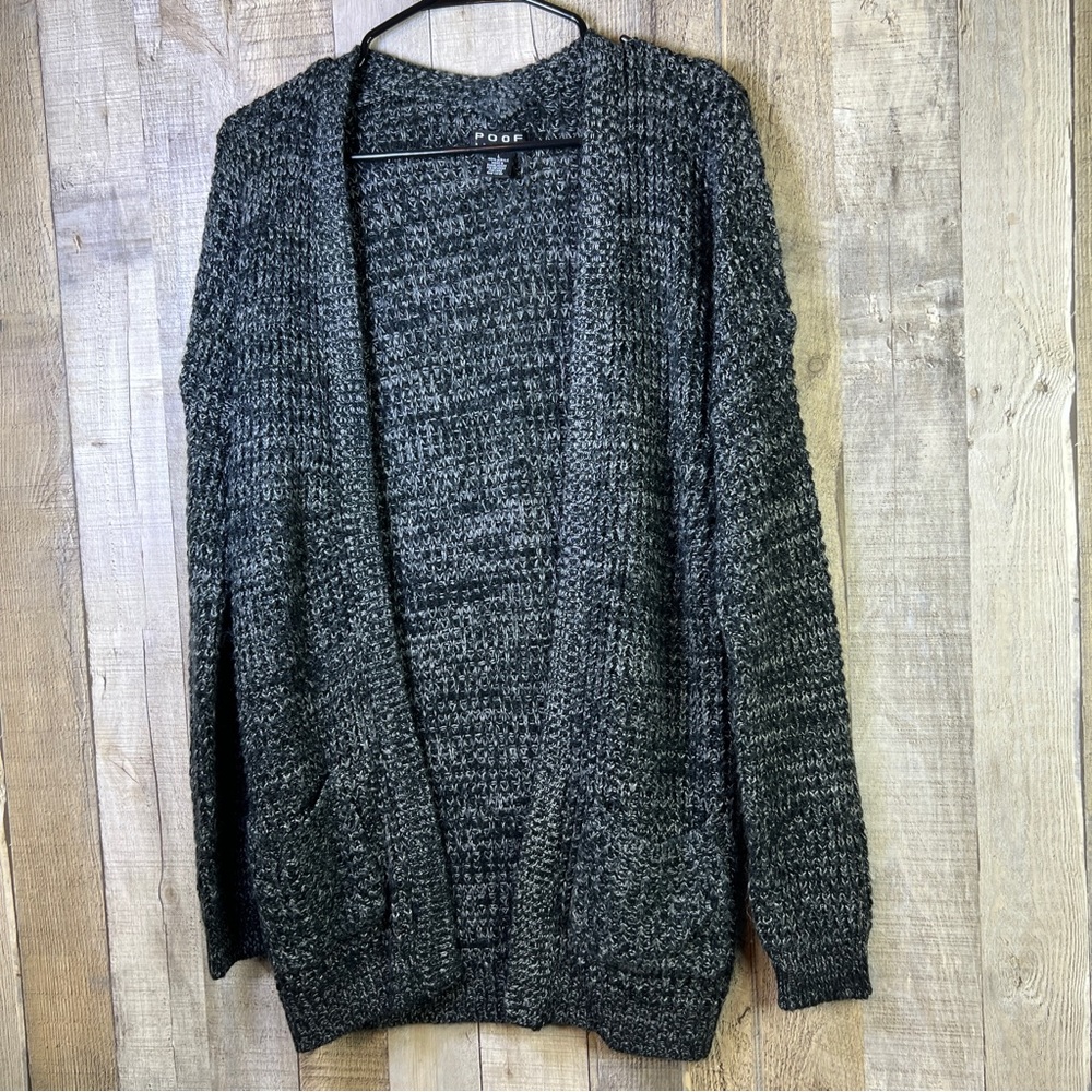 Poof New York Oversized Variegated Large Gray/Black Crochet Style Cardig…